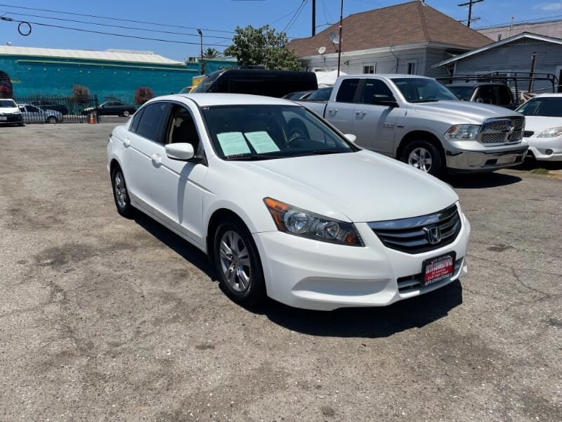 800-x-600-2012-Honda-accord-SE